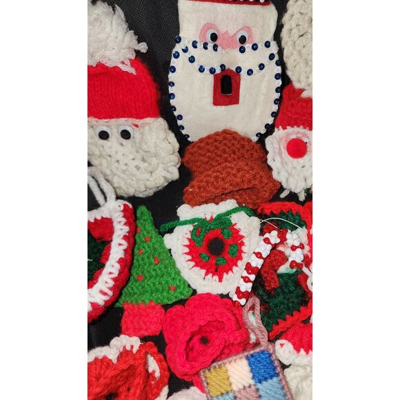 Crocheted Christmas Ornaments Set Of 28 Handmade Decor Wreaths Santa Stockings T - Picture 7 of 13